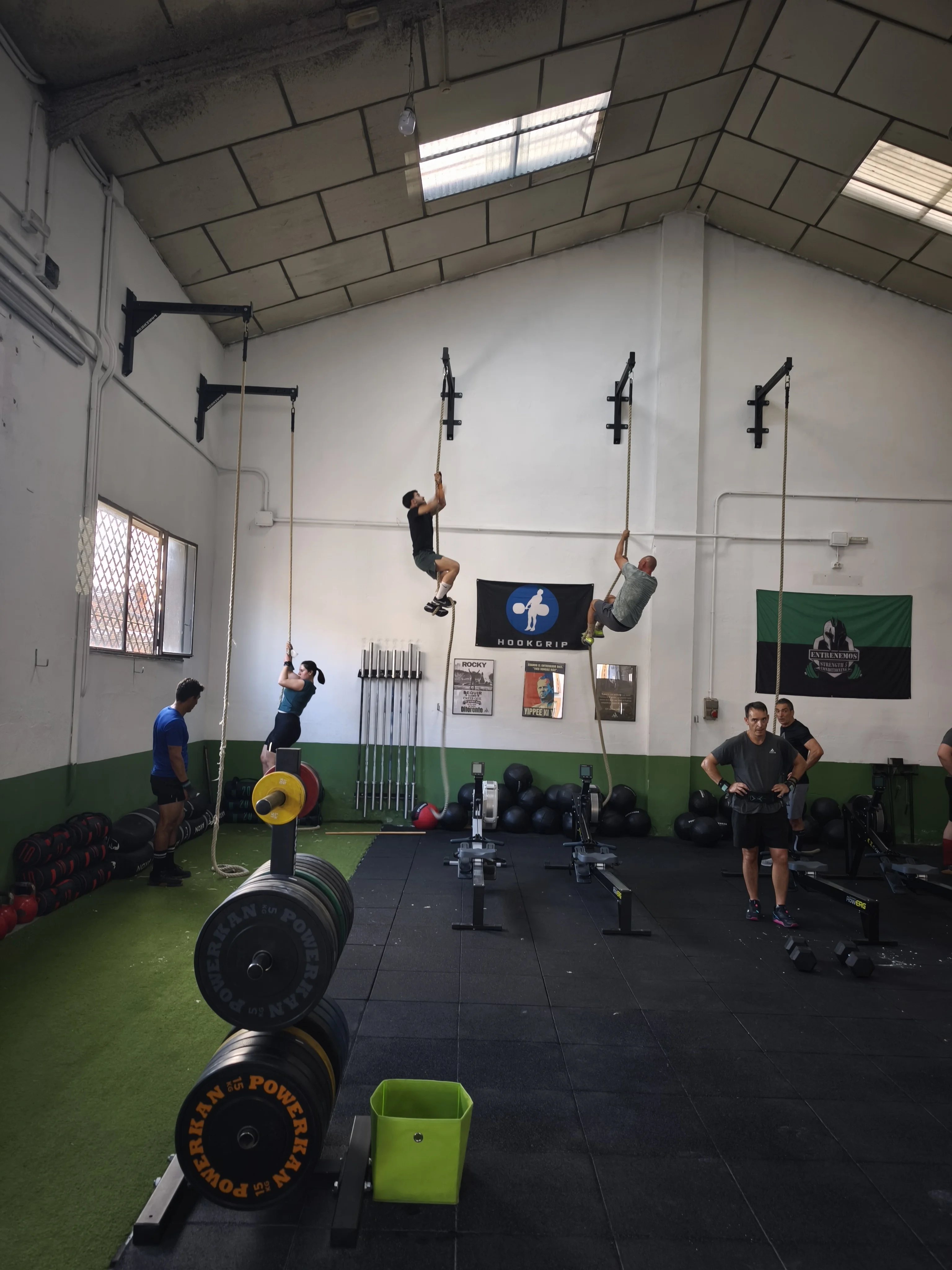 Instalaciones de ENTRENEMOS en San Martín de la Vega - Fotos Box 24
