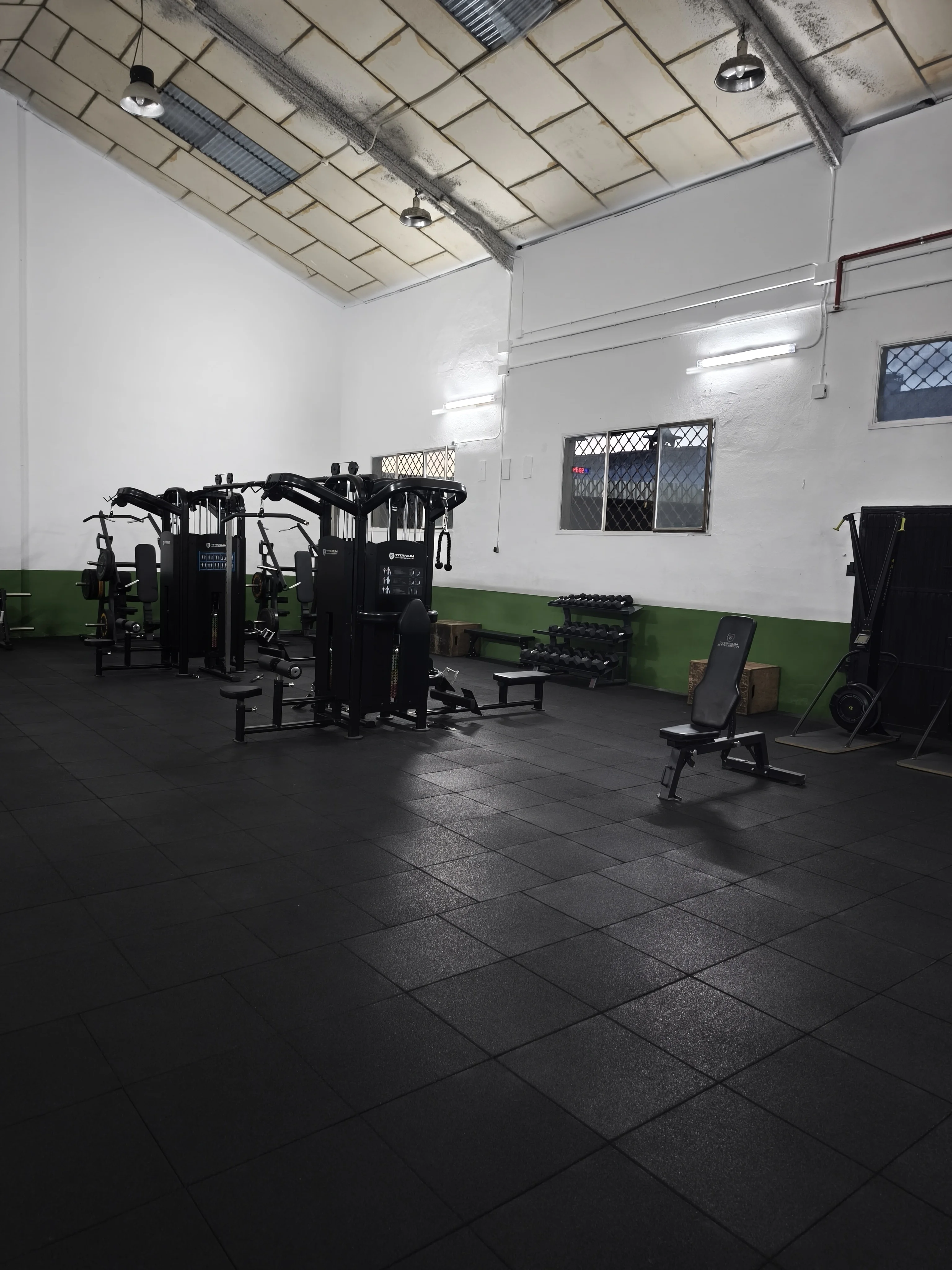 Instalaciones de ENTRENEMOS en San Martín de la Vega - Fotos Box 29